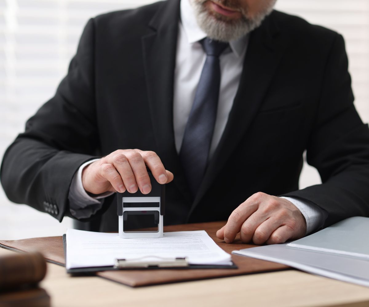 cabinet notarial en camargue